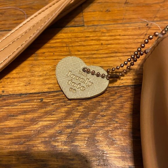 Circle Purse - Picture 4 of 4